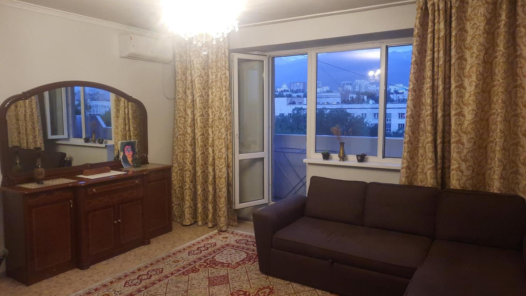 Apartment Shevchenko Panfilova Алмати Екстер'єр фото